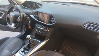 PEUGEOT 308 usata, con Specchietti laterali elettrici