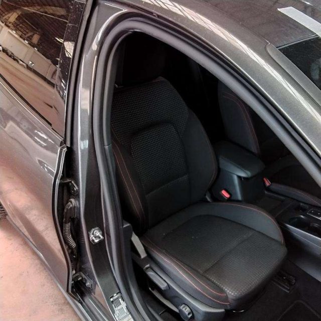 FORD Focus usata, con Climatizzatore