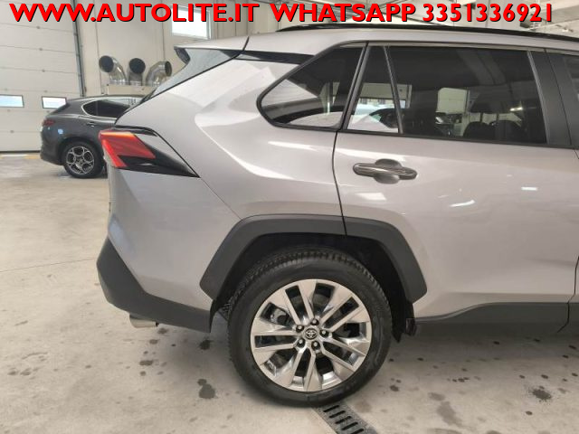 TOYOTA RAV 4 MY23 usata, con Regolazione elettrica sedili