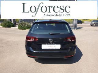 VOLKSWAGEN Passat Variant usata, con Alzacristalli elettrici