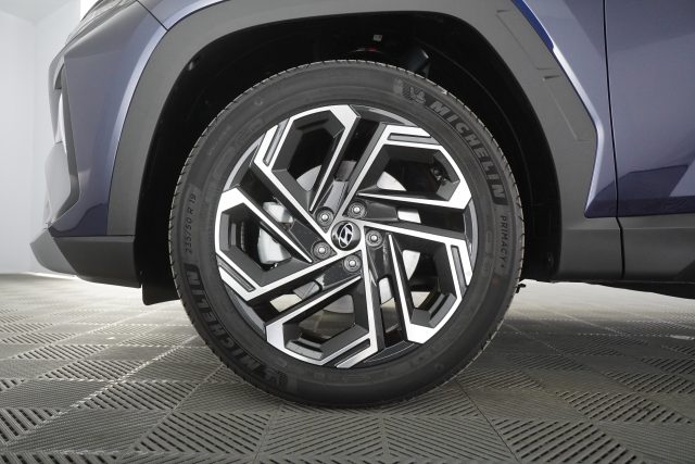 HYUNDAI Tucson usata 13