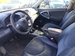 TOYOTA RAV 4 usata 9