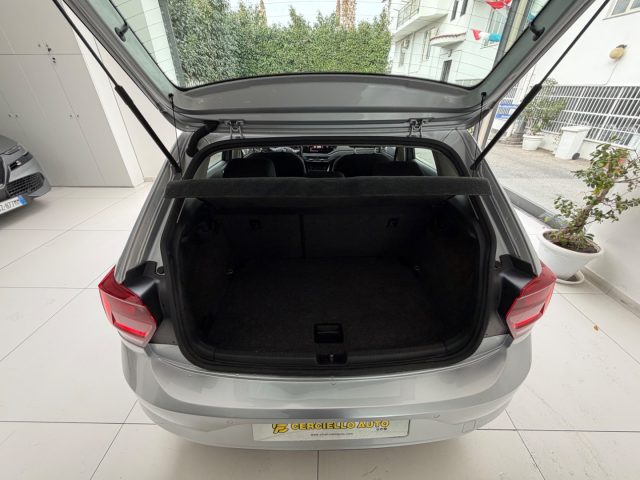 VOLKSWAGEN Polo usata, con Autoradio digitale