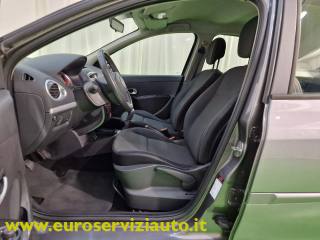 RENAULT Clio usata 32