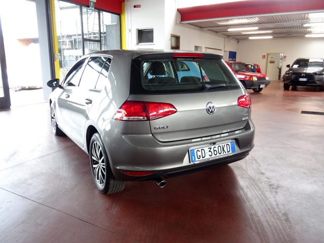 VOLKSWAGEN Golf usata, con Alzacristalli elettrici