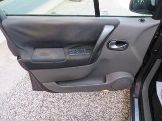 RENAULT Scenic usata, con Servosterzo