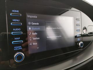 TOYOTA Aygo X usata, con Park Distance Control
