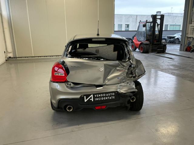 SUZUKI Swift usata, con Autoradio