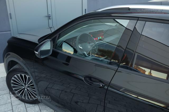 VOLKSWAGEN Tiguan usata, con Spoiler