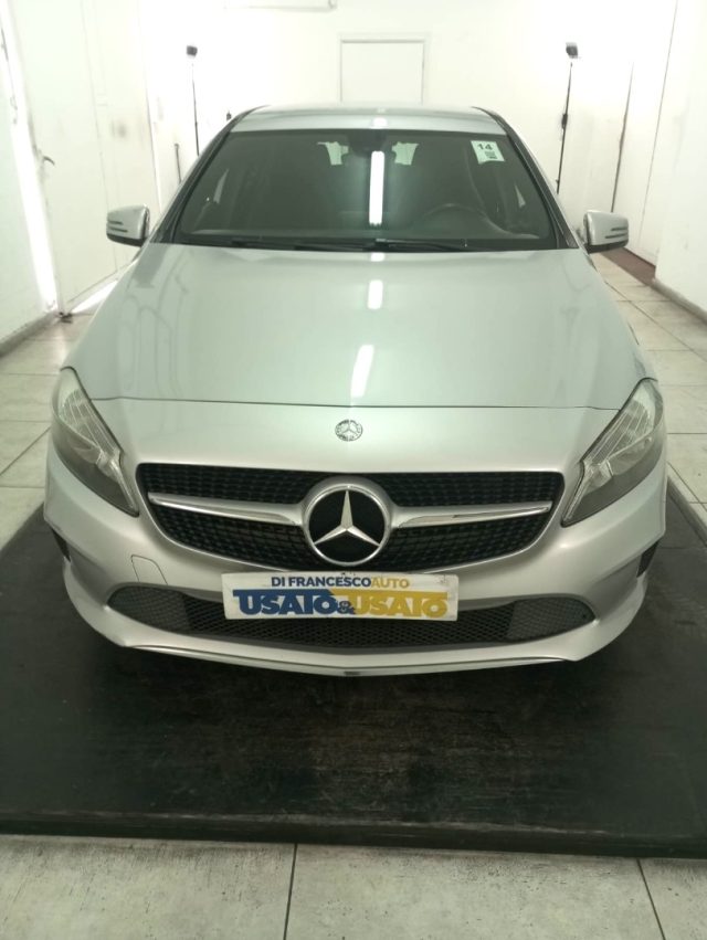 MERCEDES-BENZ A 200 usata, con Volante multifunzione