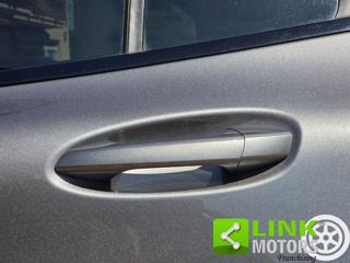MERCEDES-BENZ GLA 200 usata, con Isofix