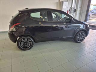LANCIA Ypsilon usata, con ESP