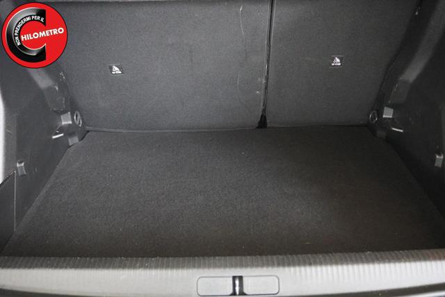 PEUGEOT 2008 usata, con Autoradio