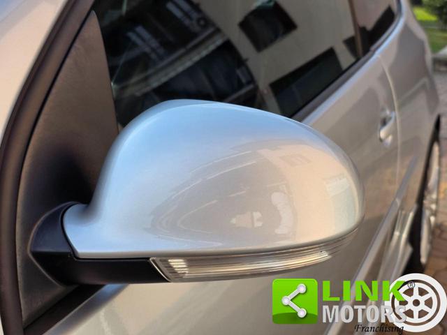 VOLKSWAGEN Golf usata, con MP3