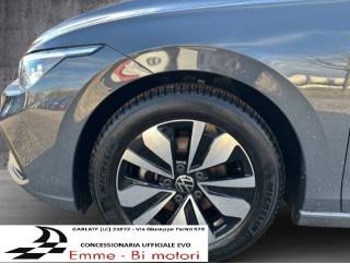 VOLKSWAGEN Golf usata, con Autoradio