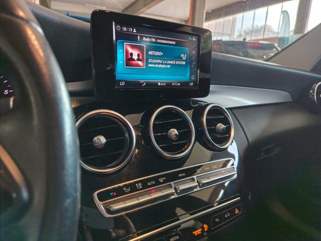 MERCEDES-BENZ C 220 usata 33