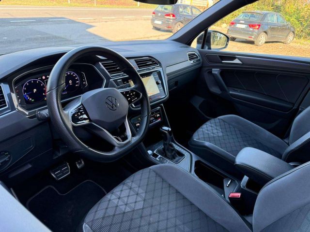 VOLKSWAGEN Tiguan usata, con Autoradio