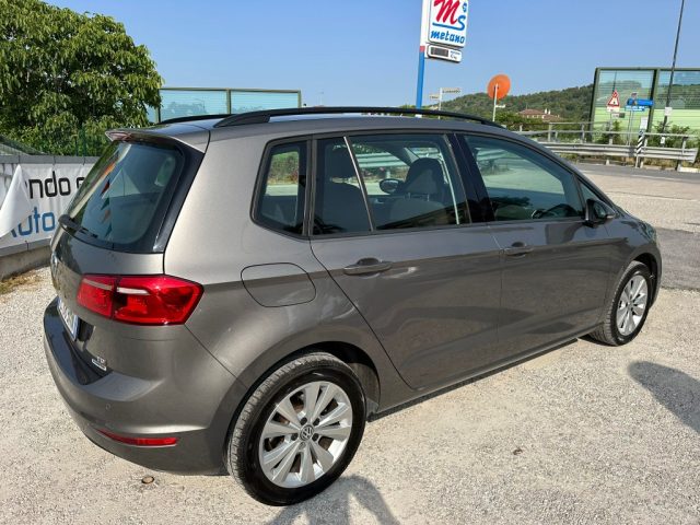 VOLKSWAGEN Golf Sportsvan usata, con Autoradio