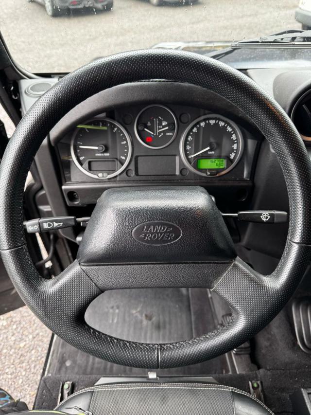 LAND ROVER Defender usata, con ESP