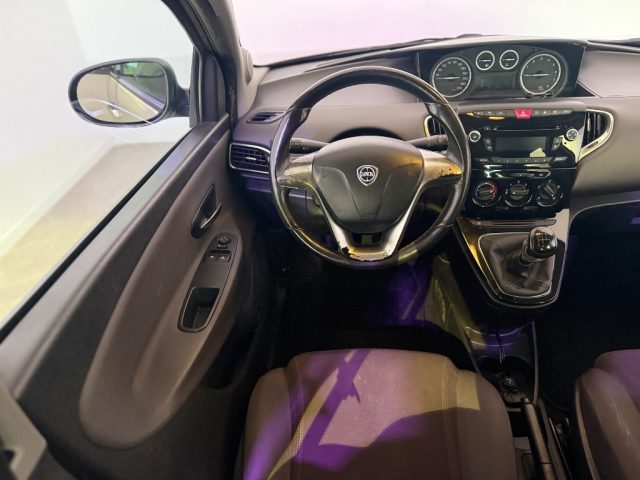 LANCIA Ypsilon usata 13