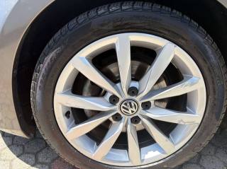 VOLKSWAGEN Golf usata, con Volante multifunzione