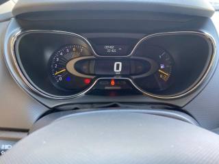 RENAULT Captur usata, con Controllo automatico clima