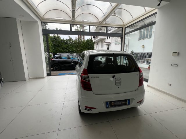 HYUNDAI i10 usata, con Chiusura centralizzata
