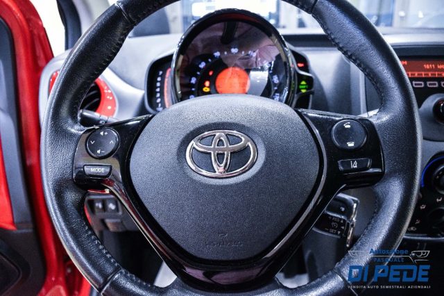 TOYOTA Aygo usata 18