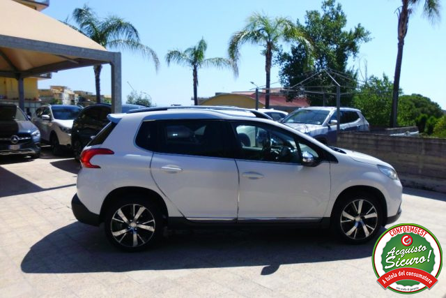 PEUGEOT 2008 usata, con Cerchi in lega