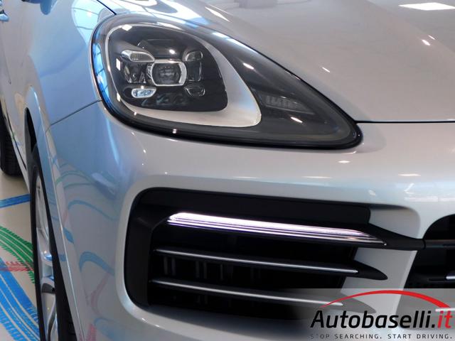 PORSCHE Cayenne usata, con Sedili sportivi
