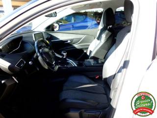 PEUGEOT 3008 usata, con Chiusura centralizzata
