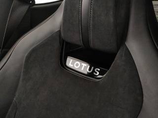 LOTUS Emira usata, con Touch screen