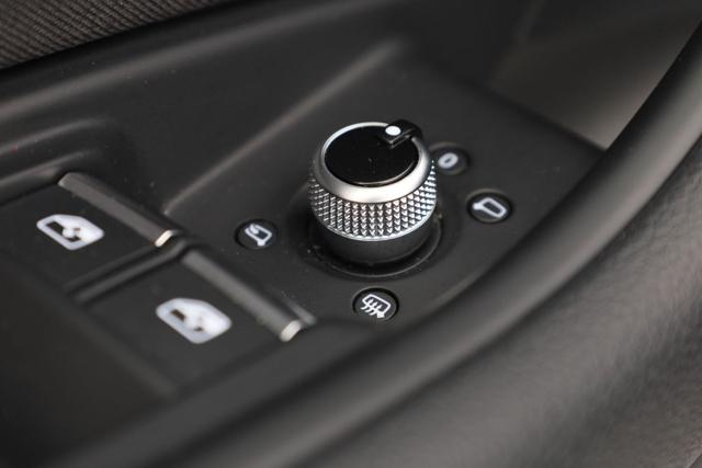 AUDI A4 usata, con Sedile posteriore sdoppiato