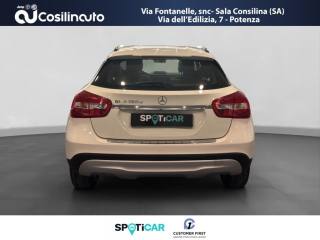 MERCEDES-BENZ GLA 180 usata, con Airbag Passeggero