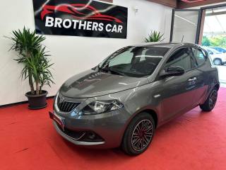 LANCIA Ypsilon 1.0 FireFly 5 porte S&S Hybrid Silver
