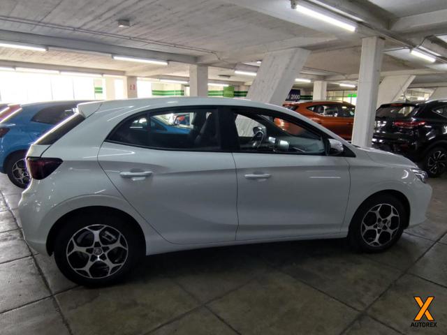 MG MG3 usata, con Autoradio