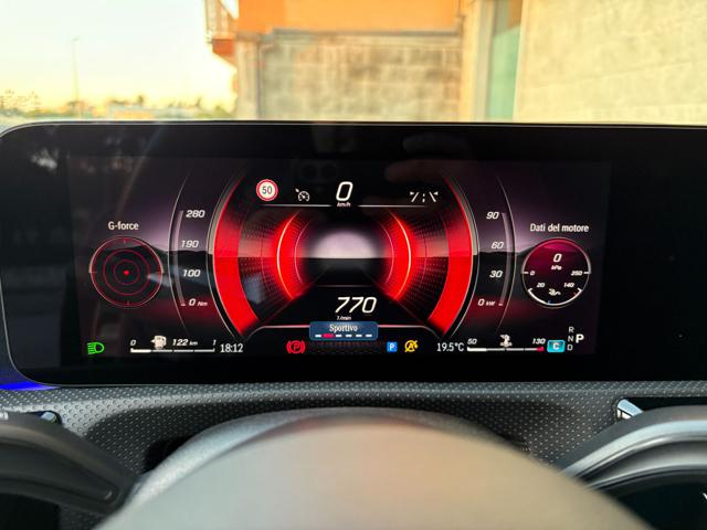 MERCEDES-BENZ A 180 usata, con Volante multifunzione