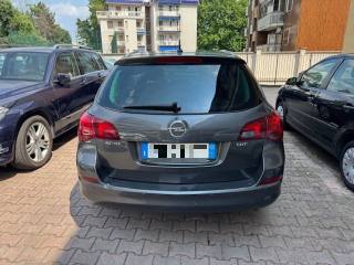 OPEL Astra usata, con Autoradio