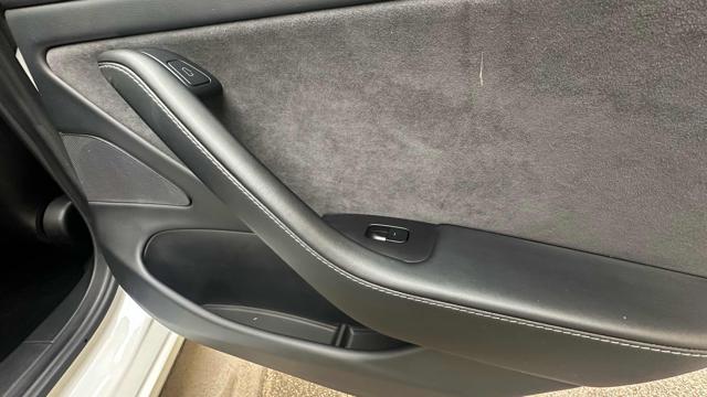 TESLA Model 3 usata, con Bluetooth