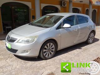 OPEL Astra 1.7 CDTI 110 CV COSMO