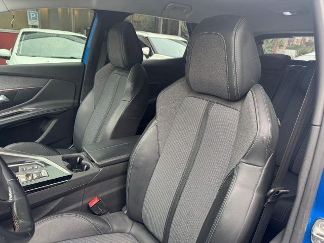 PEUGEOT 3008 usata, con Luci diurne LED