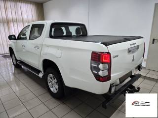 MITSUBISHI L200 usata, con Autoradio