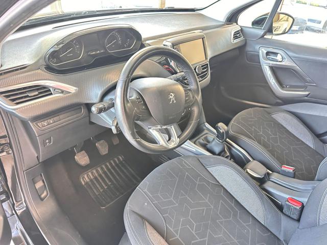 PEUGEOT 2008 usata, con Cruise Control