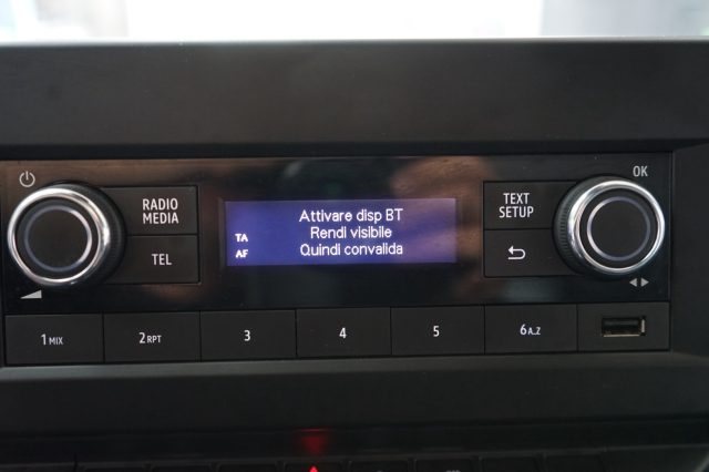 RENAULT Trafic usata, con USB
