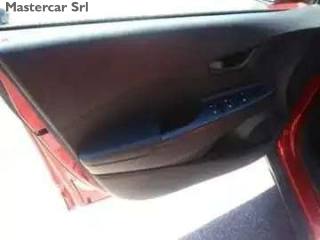 HYUNDAI Kona usata, con Antifurto