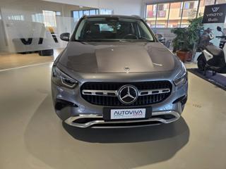 MERCEDES-BENZ GLA 200 usata, con Airbag
