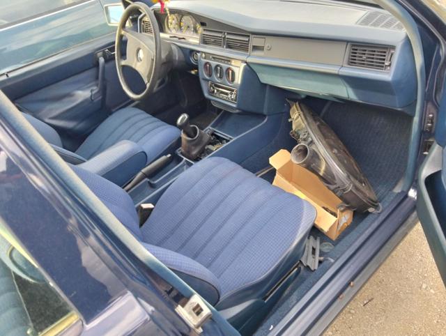 MERCEDES-BENZ 190 usata 10