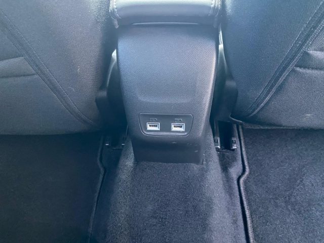 PEUGEOT 2008 usata, con Frenata d