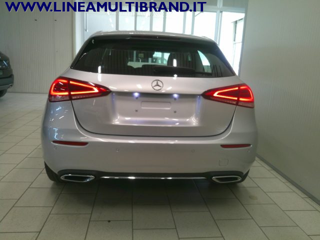 MERCEDES-BENZ A 180 usata, con Park Distance Control