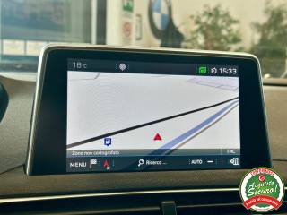 PEUGEOT 3008 usata, con Sistema di navigazione